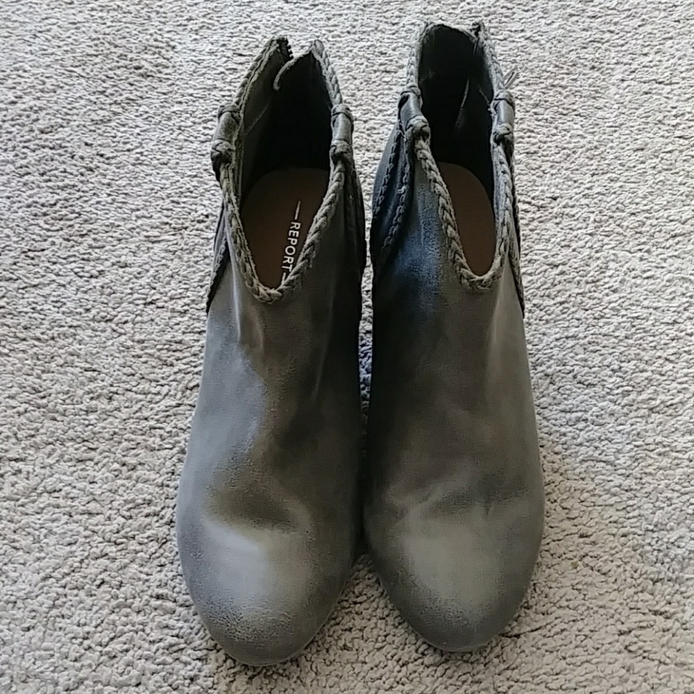 Wedge bootie